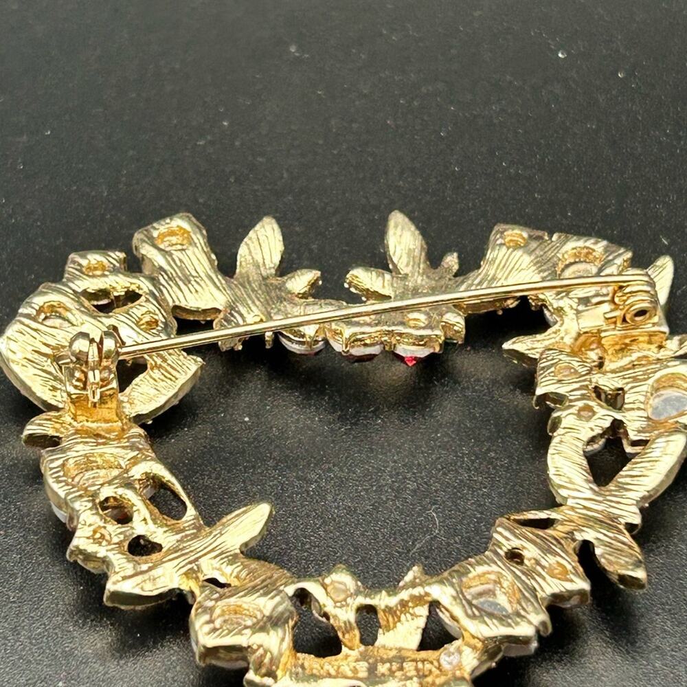 Anne Klein Heart Wreath Brooch #638 red rhinestones gold tone butterflies 2”+ - Picture 8 of 8